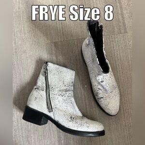Frye Women's Black and White Ankle Boots